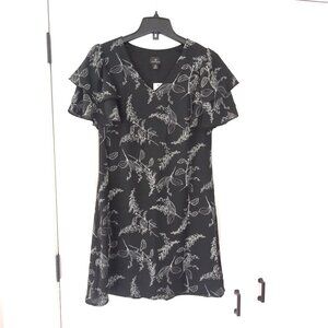 NWT Worthington Lindsey Botanical Dress Womens XS Black White Flutter Sleeve